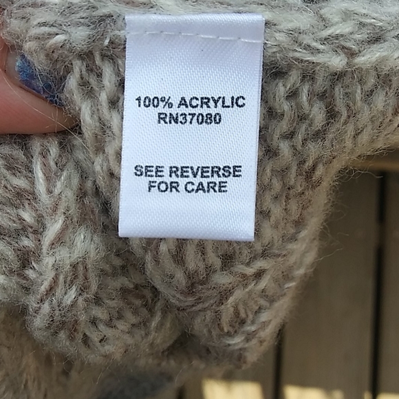 Cato Fringed Sweater - Picture 4 of 4